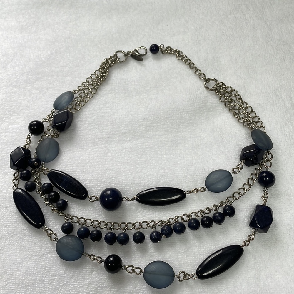 Talbots necklaces - Picture 2 of 4